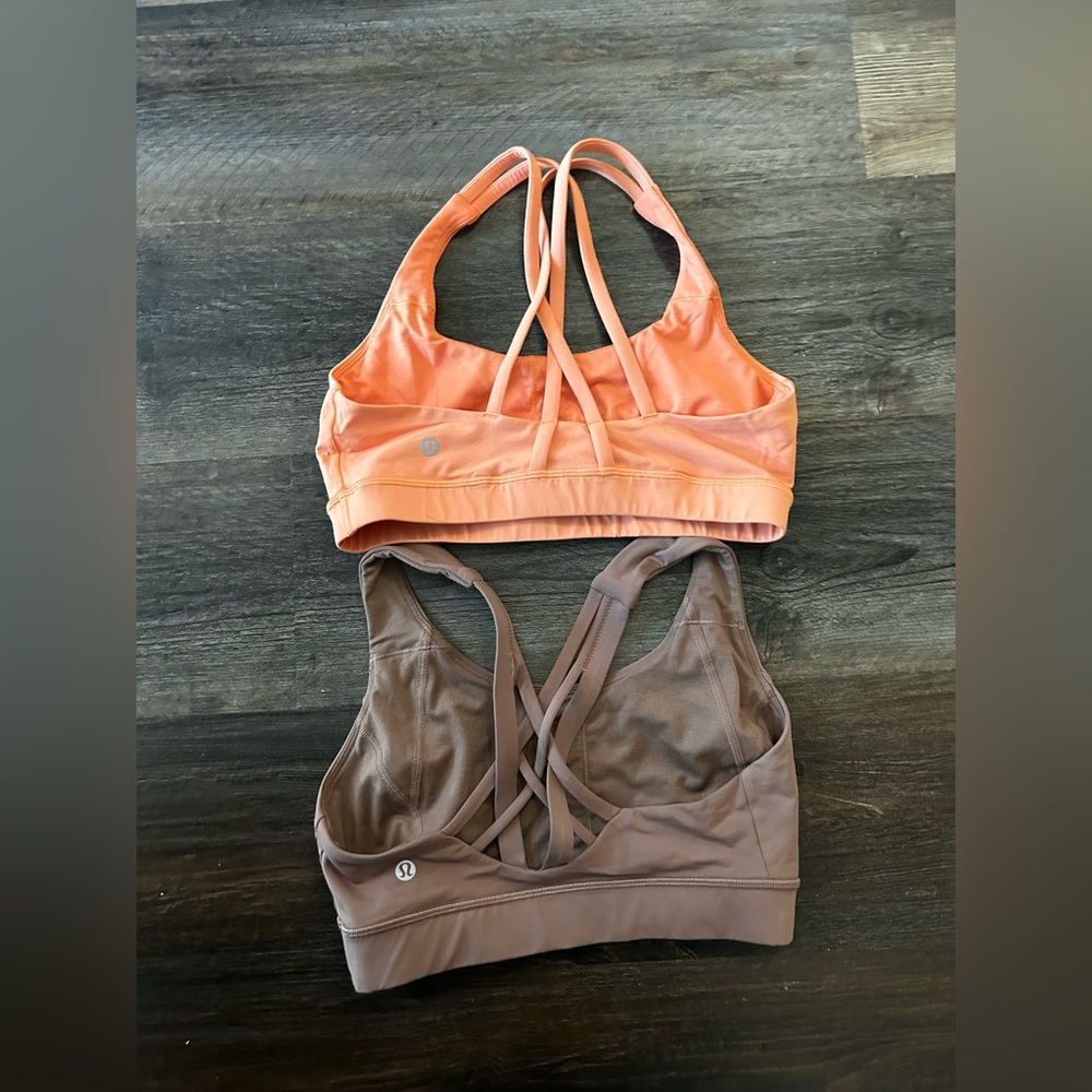 Lululemon sports bra